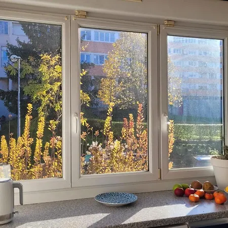 Quiet 3 Bedrooms Apt, 30 Min From Paris Centre *